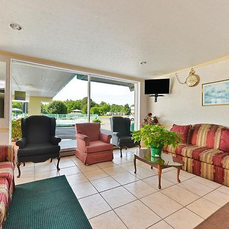 Americas Best Value Inn Suites South Boston Esterno foto