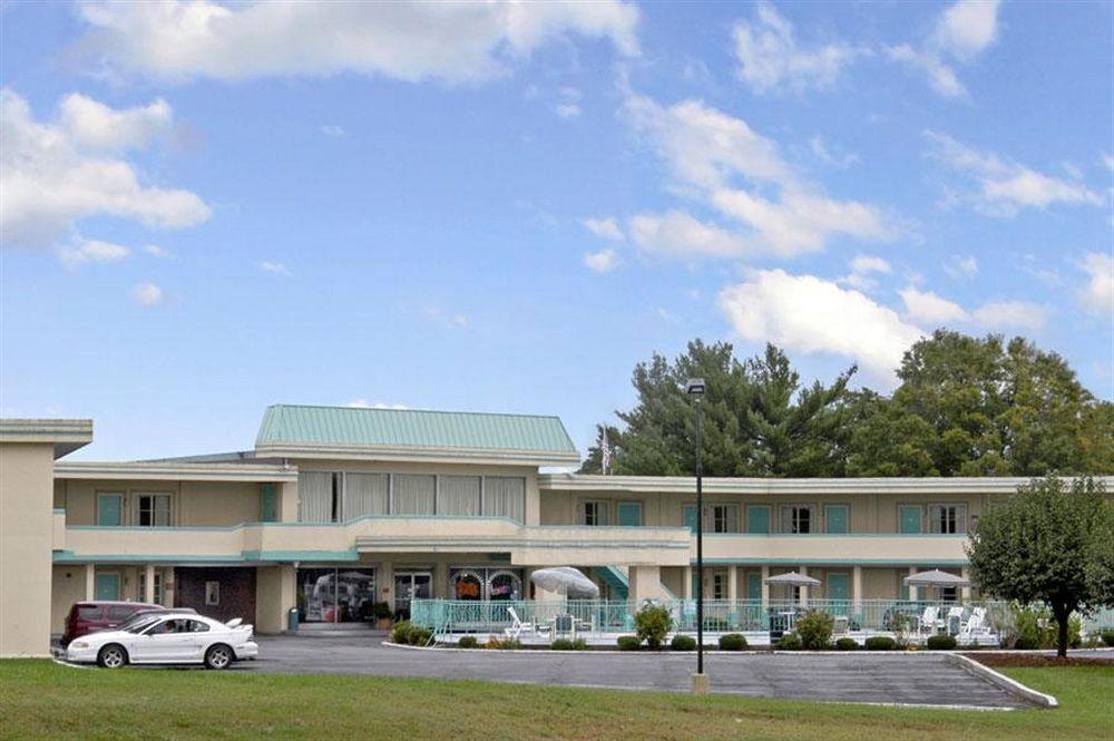 Americas Best Value Inn Suites South Boston Esterno foto