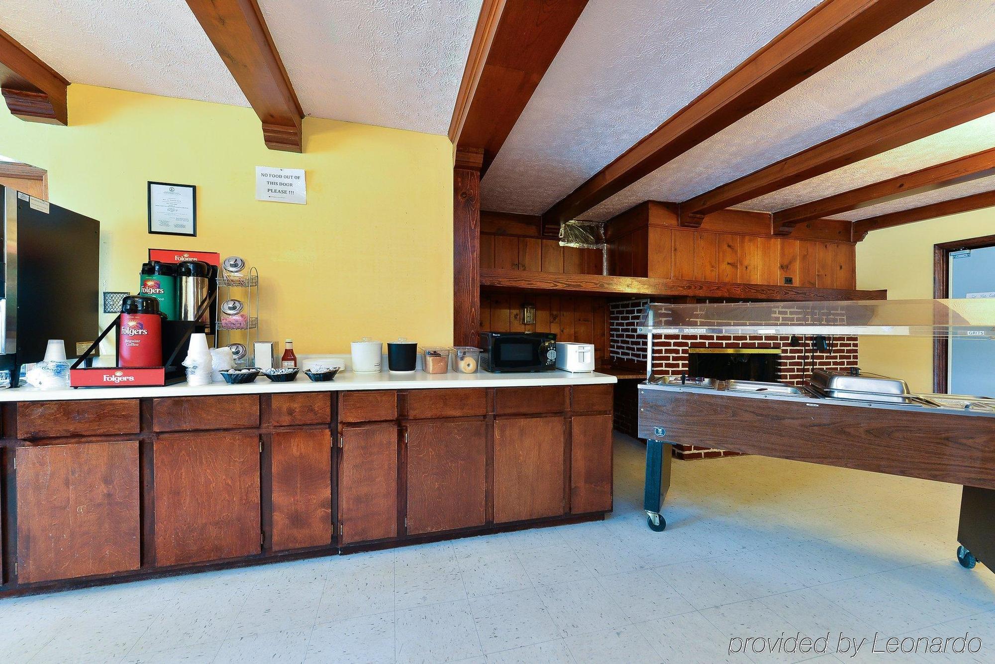 Americas Best Value Inn Suites South Boston Esterno foto